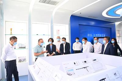 赣州市党政考察团厦门行 聚焦智能家居产品研发，共谋产业合作新机遇